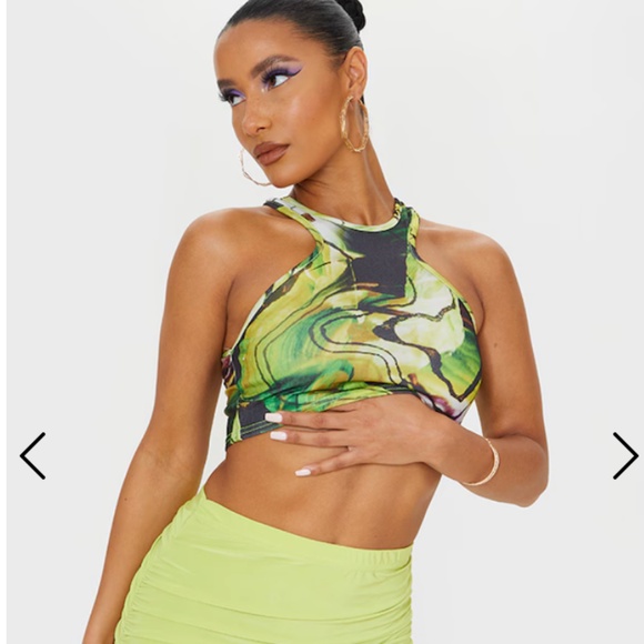 Crepe Racer Neck Crop Top - Picture 4 of 7